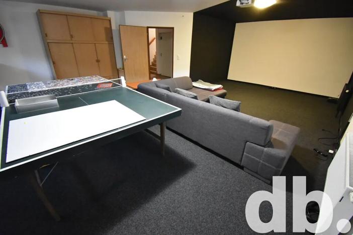 Prodej rodinného domu, Sadov, 366 m2