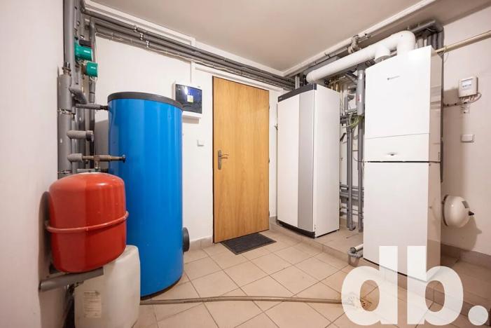 Prodej rodinného domu, Karlovy Vary, Vančurova, 260 m2