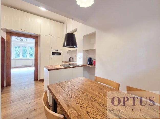 Pronájem bytu 2+1, Praha - Podolí, Podolské nábřeží, 66 m2