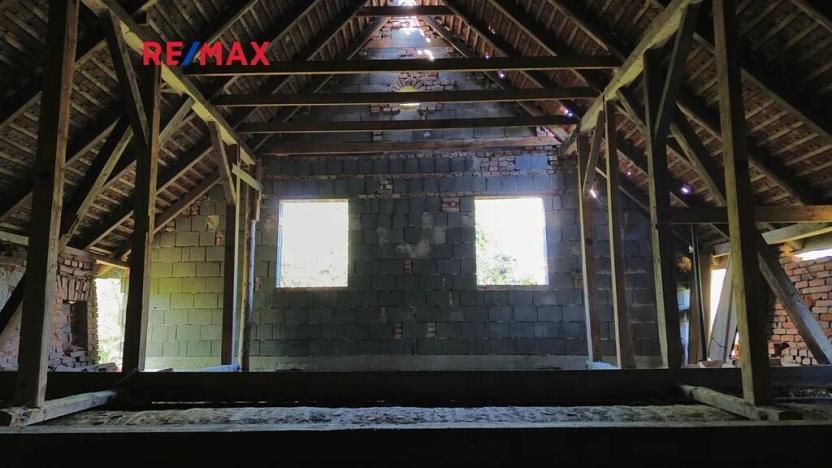 Prodej pozemku pro bydlení, Bochov, 2000 m2