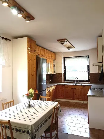 Prodej komerční nemovitosti, Česká Ves, Úzká, 280 m2