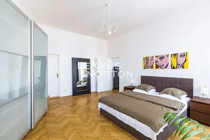 Pronájem bytu 4+1, Praha - Nové Město, Biskupská, 132 m2