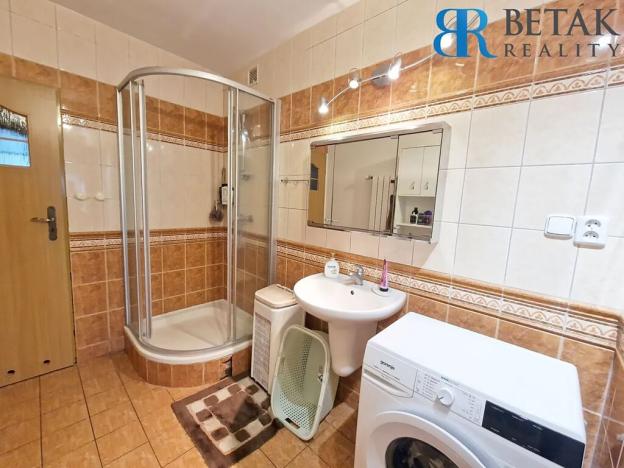 Prodej rodinného domu, Bělotín, 200 m2