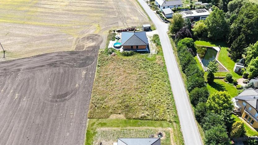 Prodej pozemku pro bydlení, Sezemice, 1100 m2