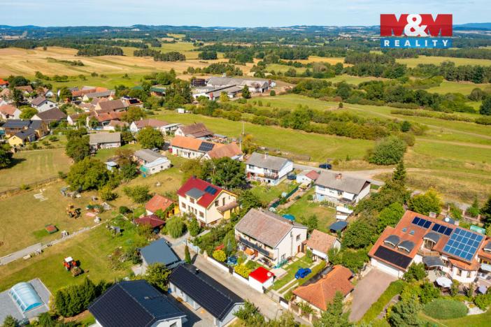 Prodej rodinného domu, Čečelovice, 223 m2