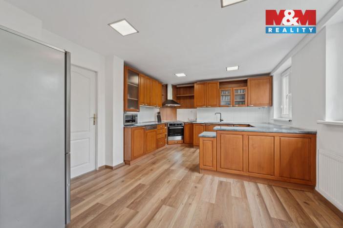 Prodej rodinného domu, Nechanice - Lubno, 238 m2