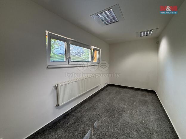 Pronájem obchodního prostoru, Ostrava - Přívoz, Úprkova, 54 m2