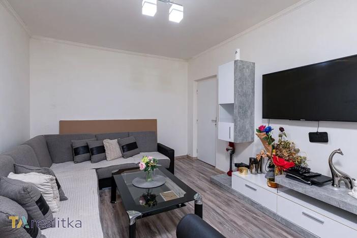 Prodej bytu 2+1, Orlová, Na Stuchlíkovci, 58 m2