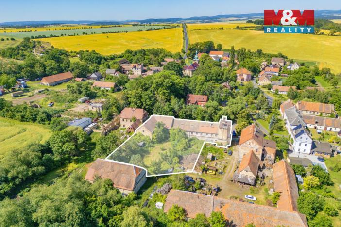 Prodej činžovního domu, Podbořany - Pšov, 1000 m2