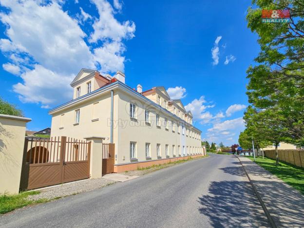 Pronájem bytu 1+kk, Studeněves, 47 m2