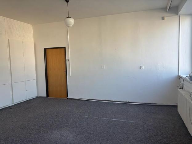 Pronájem kanceláře, Brno, Hněvkovského, 69 m2