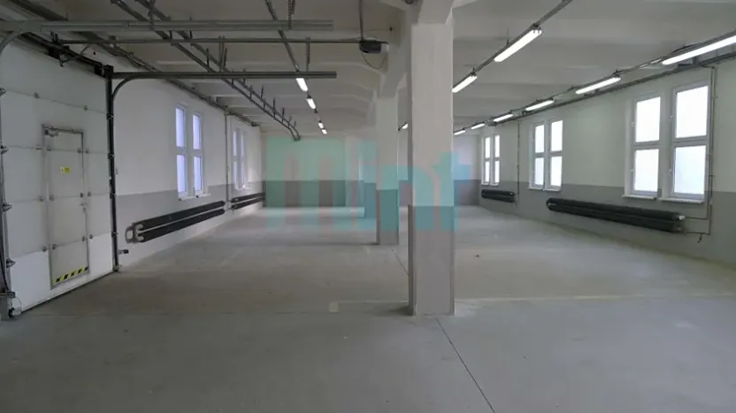 Pronájem skladu, Ostrava, Teslova, 248 m2