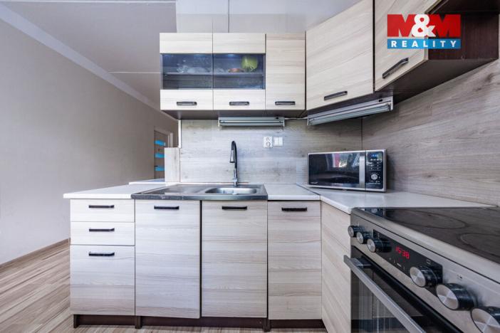 Prodej bytu 3+1, Chomutov, Borová, 62 m2