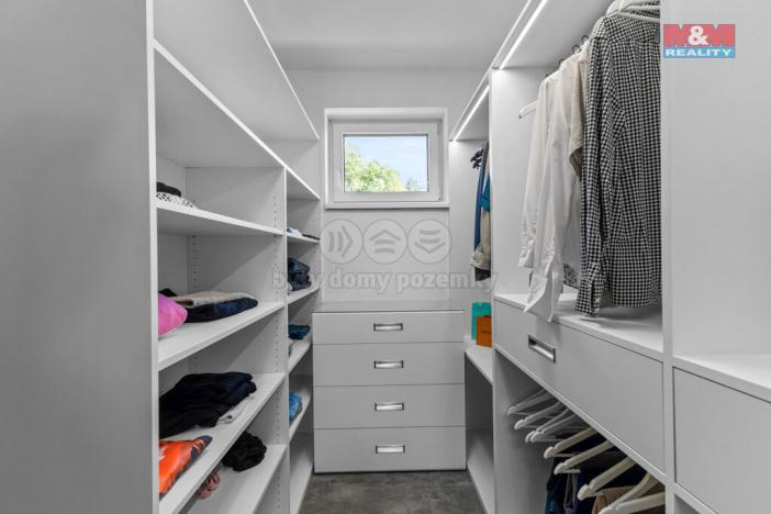 Prodej rodinného domu, Ledce, 216 m2