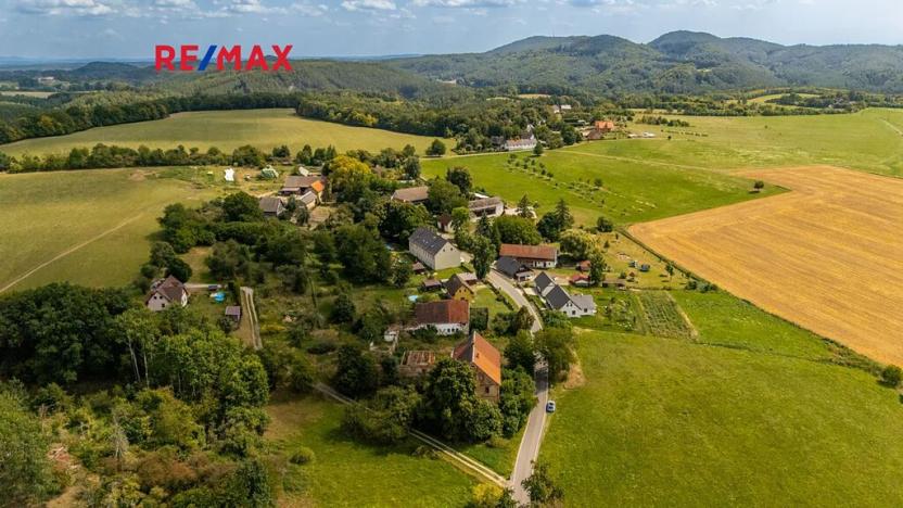 Prodej vily, Blatce, 1947 m2