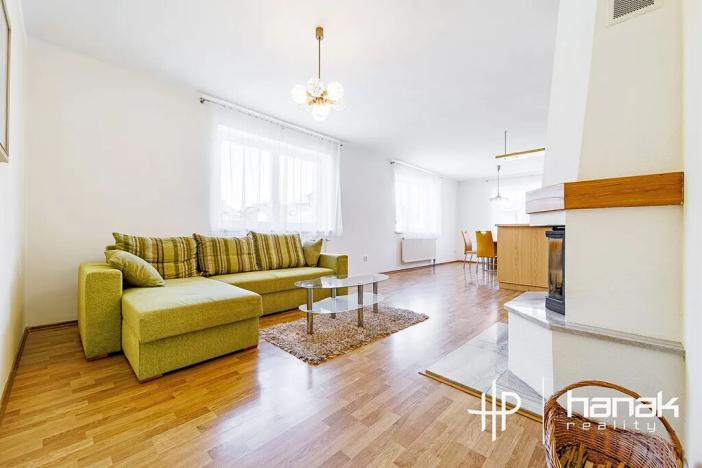 Pronájem rodinného domu, Doloplazy, 264 m2