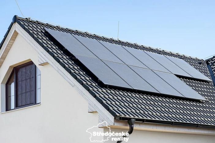 Prodej rodinného domu, Polerady, 240 m2