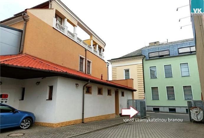 Prodej obchodního prostoru, Svitavy, náměstí Míru, 2074 m2