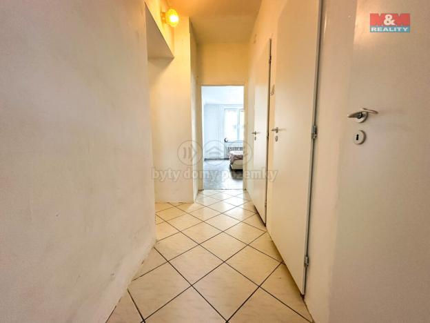 Prodej bytu 2+1, Karlovy Vary, K. Čapka, 56 m2