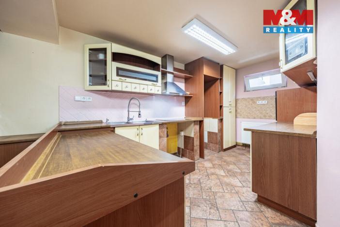 Prodej rodinného domu, Mochov, Ruská, 370 m2