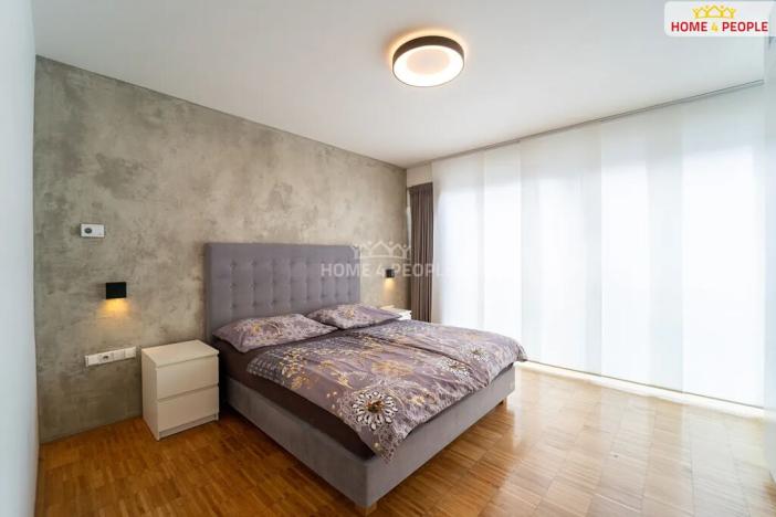 Prodej bytu 4+kk, Praha - Žižkov, Prokopova, 237 m2