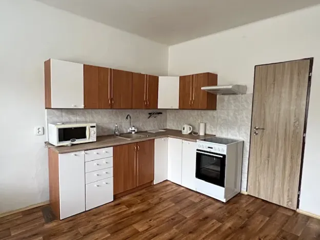 Prodej rodinného domu, Tuchlovice, Na Hradčanech, 100 m2