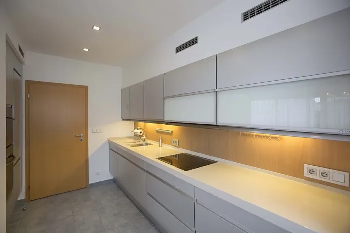 Pronájem bytu 3+kk, Praha - Vokovice, Nepálská, 110 m2