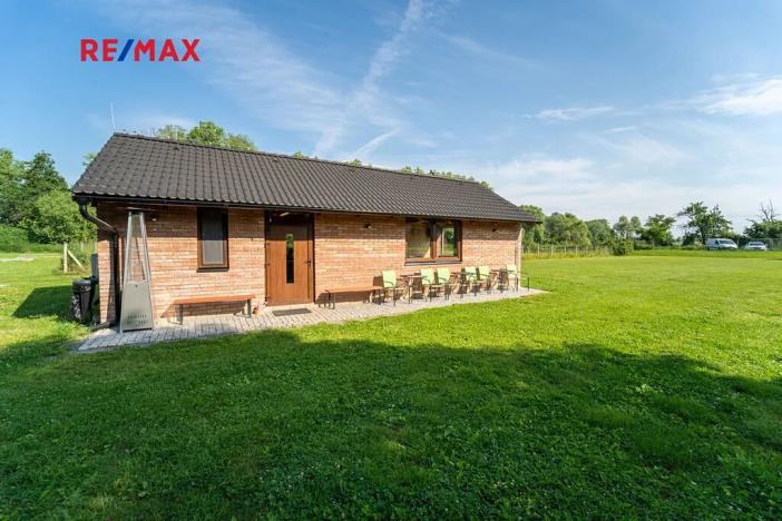 Prodej komerční nemovitosti, Chrášťany, 10917 m2