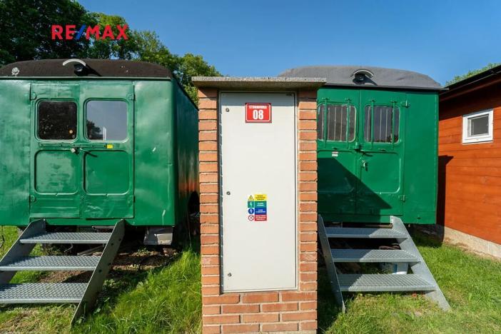 Prodej komerční nemovitosti, Chrášťany, 10917 m2