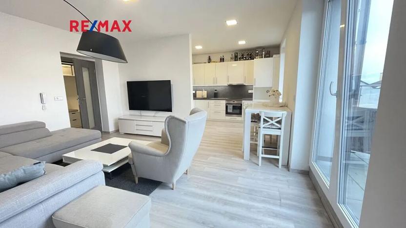 Pronájem bytu 2+1, Kladno, 70 m2