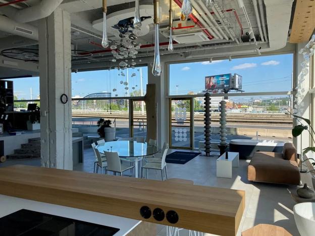 Pronájem obchodního prostoru, Praha - Holešovice, Bubenská, 242 m2