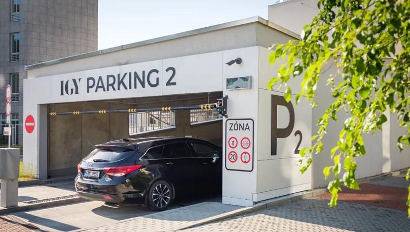 Pronájem kanceláře, České Budějovice, Pražská tř., 300 m2