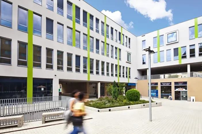 Pronájem kanceláře, Ústí nad Labem, Špitálské náměstí, 590 m2