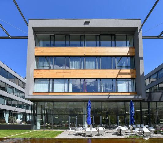 Pronájem kanceláře, Praha - Stodůlky, Siemensova, 220 m2