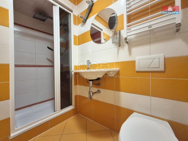 Pronájem bytu 2+kk, Jáchymov, náměstí Republiky, 56 m2