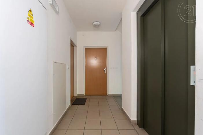 Prodej bytu 2+kk, Praha - Horní Měcholupy, Boloňská, 65 m2