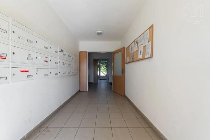 Prodej bytu 2+kk, Praha - Horní Měcholupy, Boloňská, 65 m2