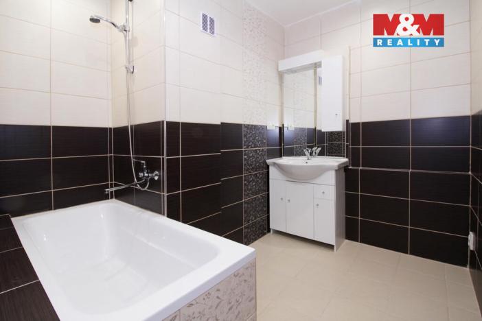 Pronájem bytu 2+1, Děčín, Oblouková, 60 m2