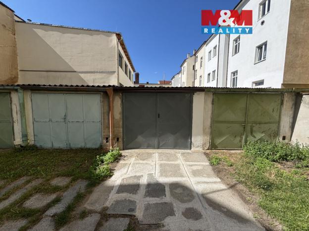 Pronájem garáže, Plzeň, Bělohorská, 18 m2