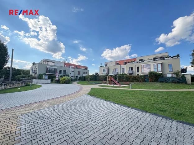 Pronájem bytu 3+kk, Praha - Hostavice, Vidlák, 85 m2