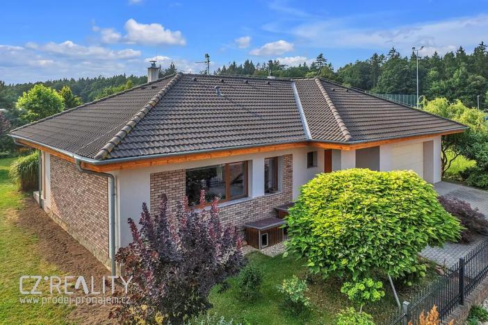 Prodej rodinného domu, Babice, Sportovní, 160 m2