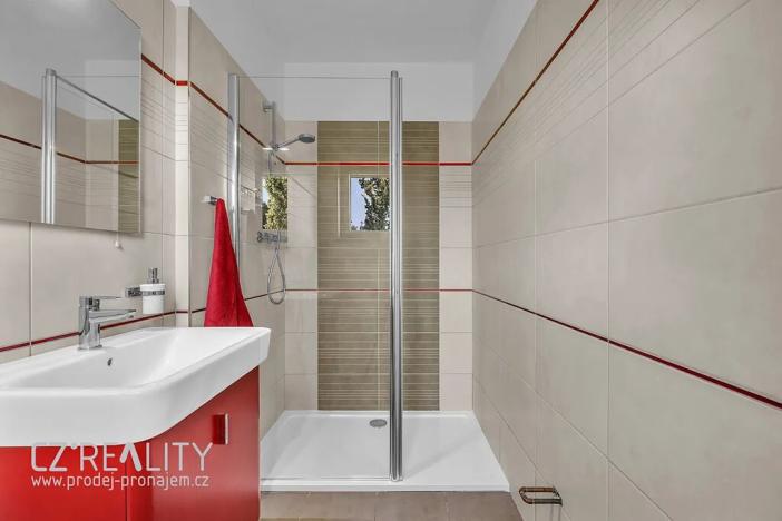 Prodej rodinného domu, Babice, Sportovní, 160 m2