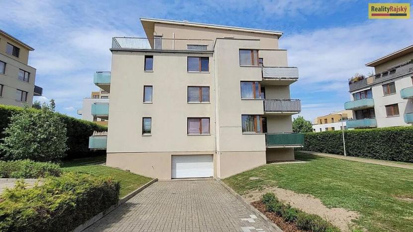 Pronájem bytu 2+kk, Praha - Štěrboholy, Laudonova, 53 m2
