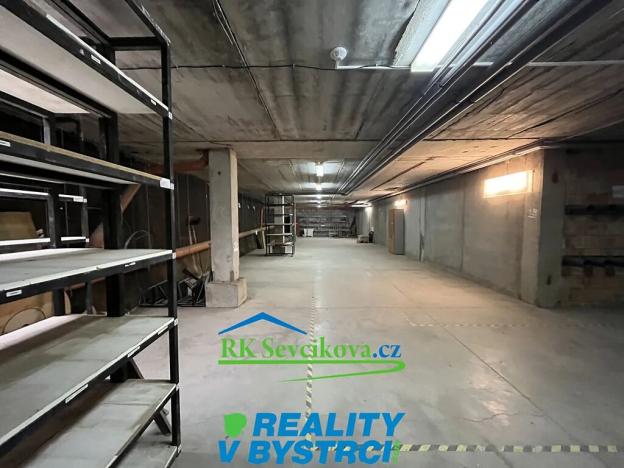 Pronájem skladu, Brno, Kubíčkova, 236 m2
