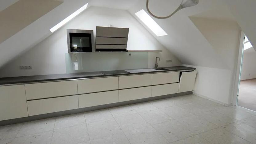 Prodej bytu 3+1, Dolní Břežany, Dělnická, 134 m2