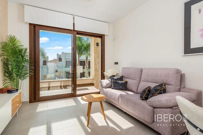 Prodej bytu 3+kk, Torrevieja, Španělsko, 62 m2