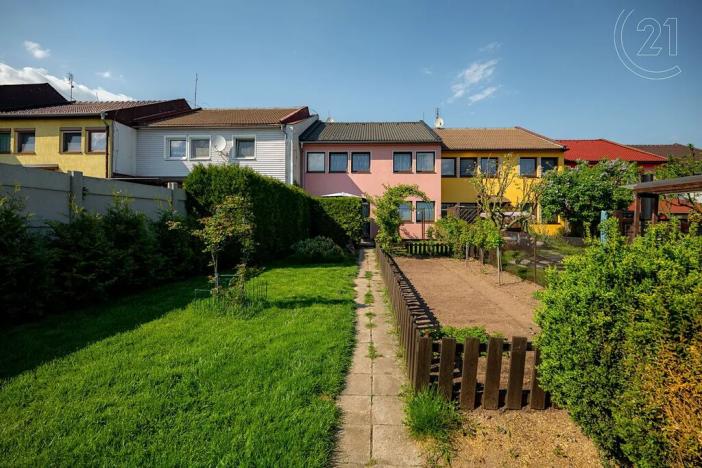 Prodej rodinného domu, Vroutek, Na Hůrce, 140 m2