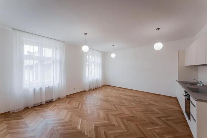 Pronájem bytu 2+kk, Praha - Nové Město, Růžová, 57 m2