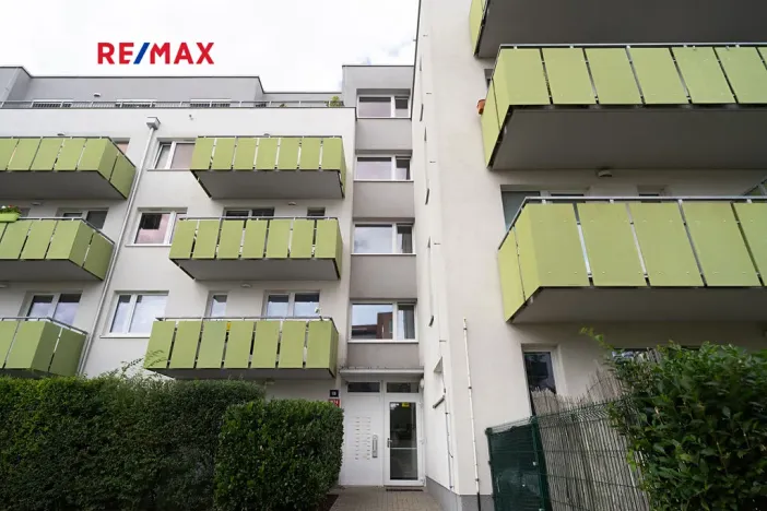 Prodej bytu 3+kk, Praha - Uhříněves, Václava Trojana, 73 m2