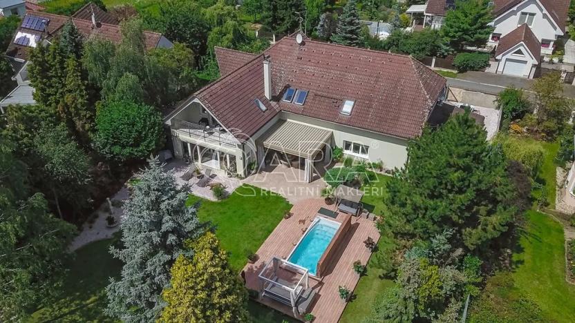 Prodej vily, Zeleneč, Štefánikova, 540 m2